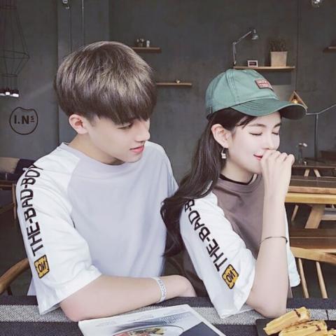 24张超酷嘻哈风潮牌情侣头像 高清好看直接用