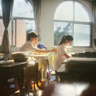 16张高清小清新真人情侣QQ头像 好看又适配日常使用