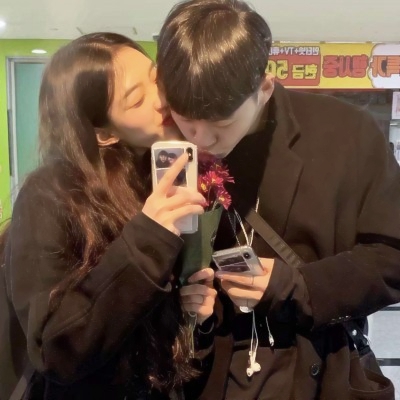 32组个性双人情侣头像来了 高清新款一对两张