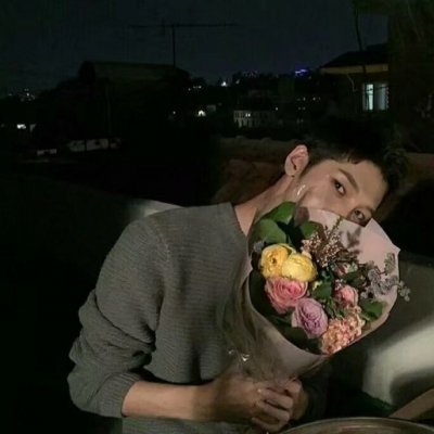 26张高清唯美真人情侣头像 一对两张超好看