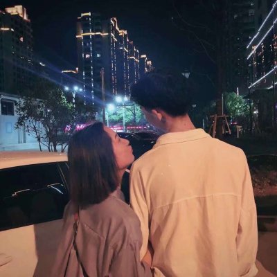 22张高清好看的情侣背影头像 一对两张免费领