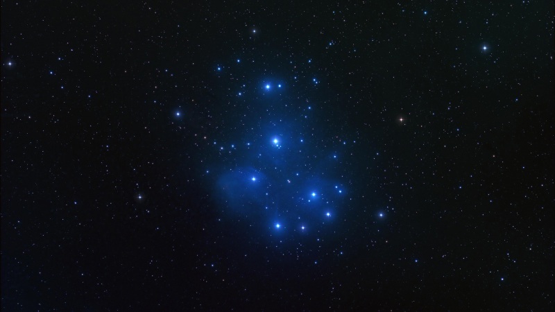 适配多尺寸的星空电脑桌面动漫壁纸推荐