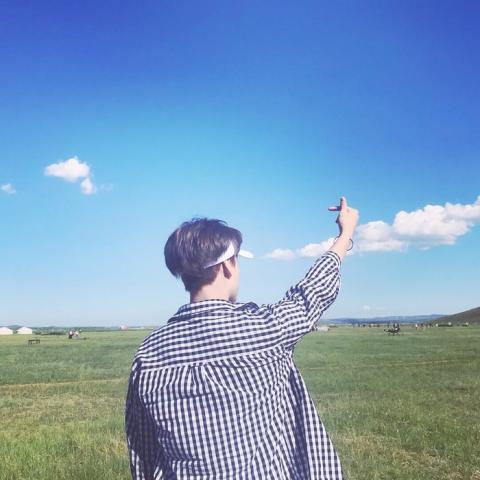 最新韩潮情侣头像合集 18张高清大图任你选