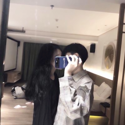 专属不撞款！高清好看的微信情侣头像合集来了（共26张）