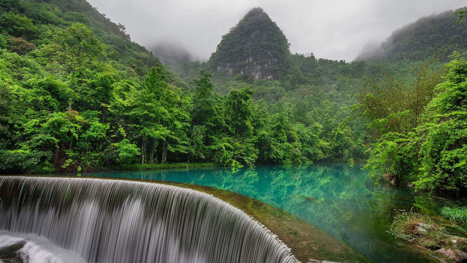 超治愈！带瀑布森林河流的自然风景电脑桌面壁纸