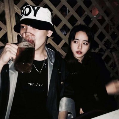 12张超火个性潮流情侣头像 高清好看直接用