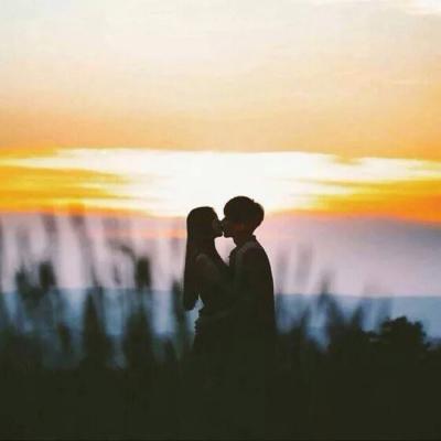 微信情侣头像高清唯美 18张适合情侣用的微信头像图来了