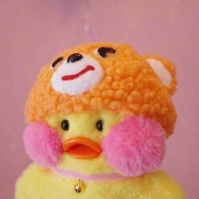 14张可爱玩偶风微信情侣头像 高清又流行