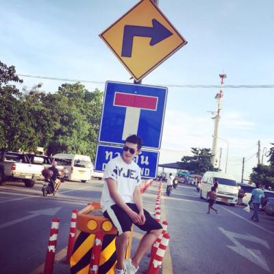 原宿风酷感情侣头像上新 20张非主流新潮情头合集