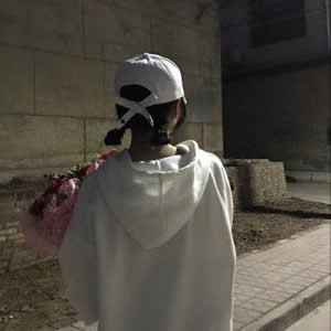 12组一男一女背影情侣QQ头像 适配微信头像用