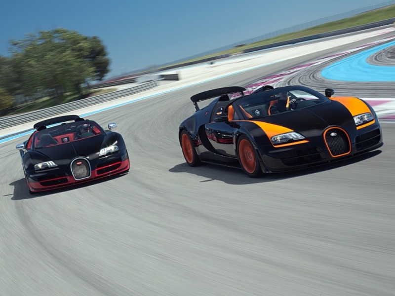 布加迪威龙赛道过弯速度高清壁纸分享