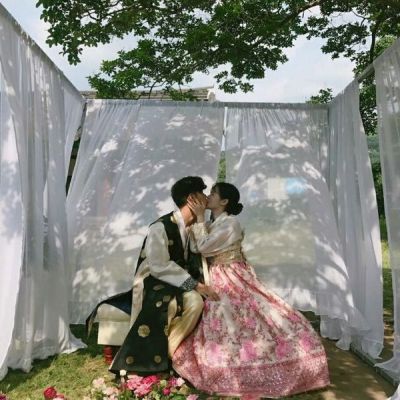 14张氛围感拉满的唯美意境情侣头像