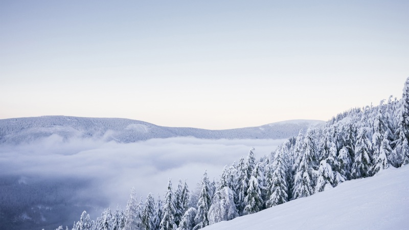 冬日雪后山脉高清电脑壁纸合集