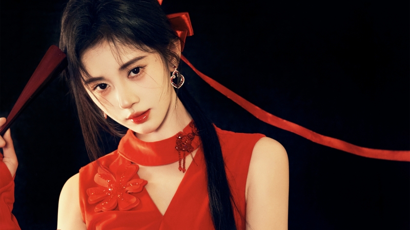 鞠婧祎新年红裙造型电脑高清壁纸来啦