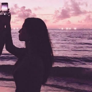 16张黄昏背影情侣头像 一左一右高清夕阳款