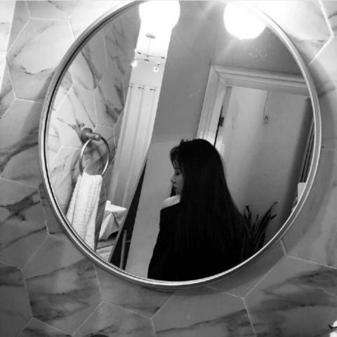 24张冷酷帅气的分开版情侣头像 一男一女高清款