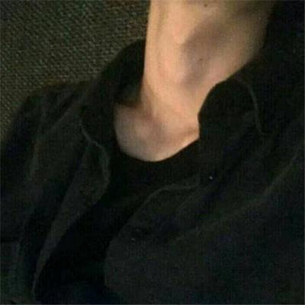 一男一女身体部位情侣头像合集 82张高清图来了