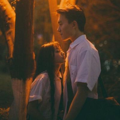 想要氛围感拉满的浪漫情头？这里20组甜蜜款直接带走