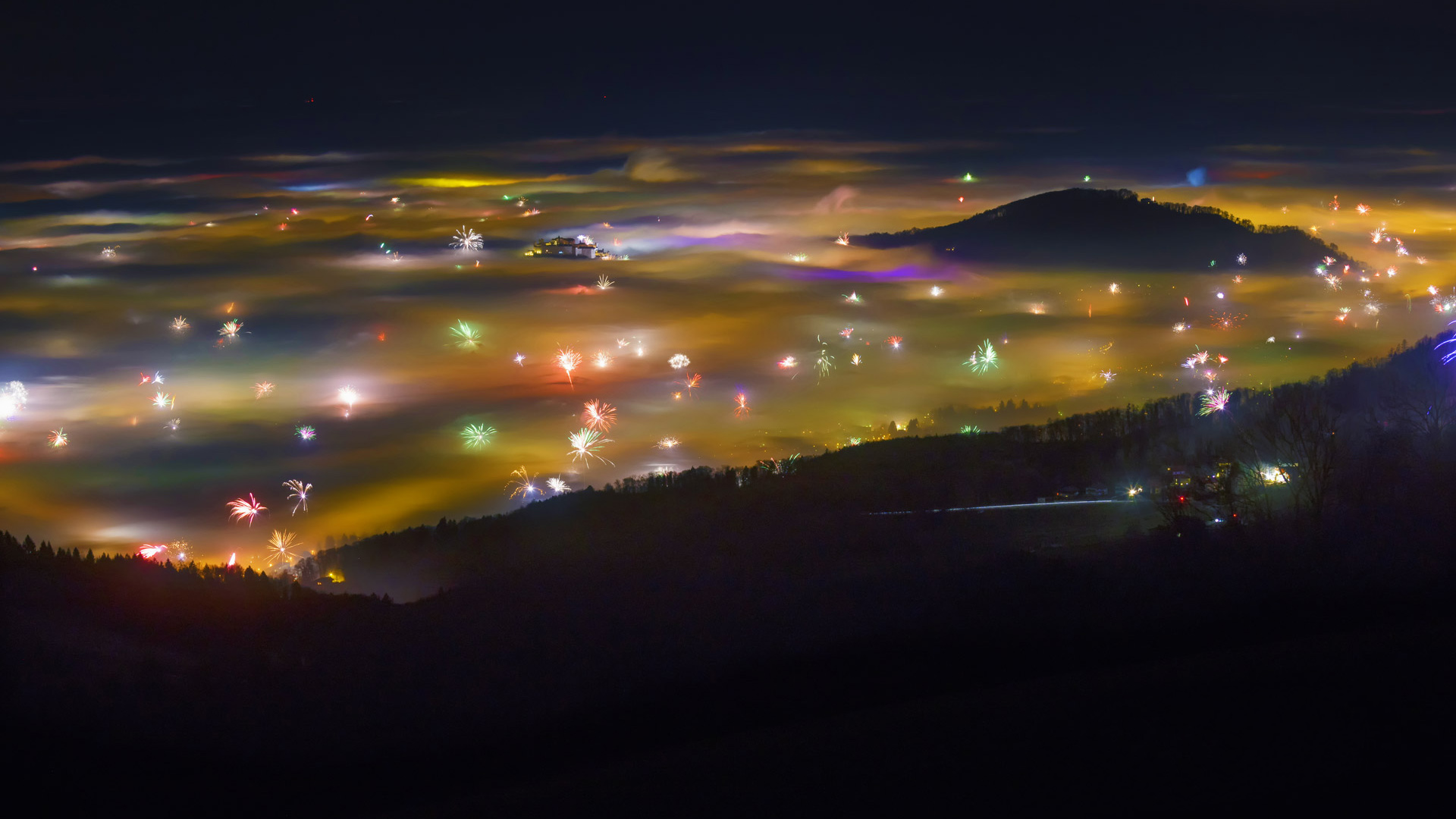 奥地利萨尔茨堡焰火风景电脑壁纸分享