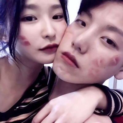 32组个性双人情侣头像来了 高清新款一对两张