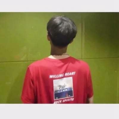 一男一女异性闺蜜头像合集 28张高清蓝颜红颜头像素材