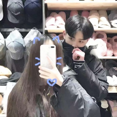 四张一组的情侣头像来啦！同系列高清图共24张