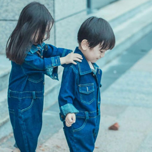 超萌呆萌小孩情侣头像合集 一共12张高清图