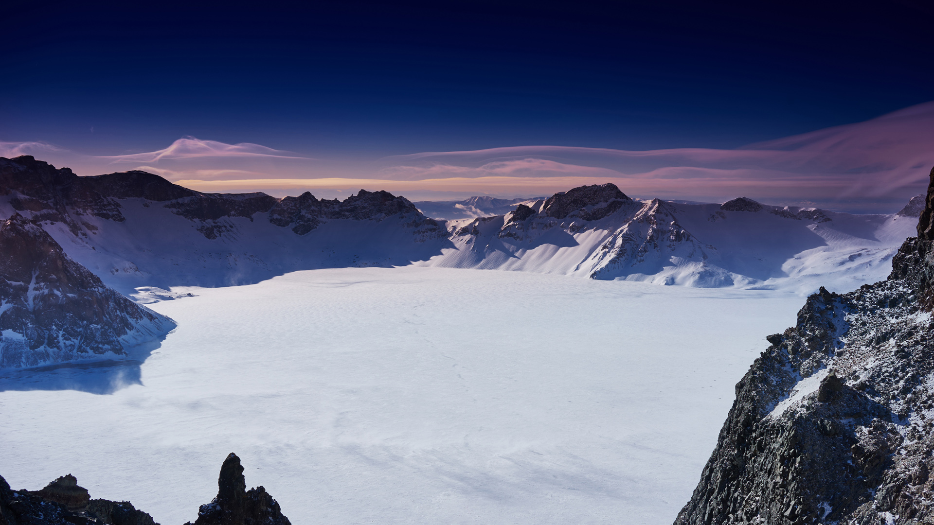 冬天长白山风景电脑桌面动漫壁纸