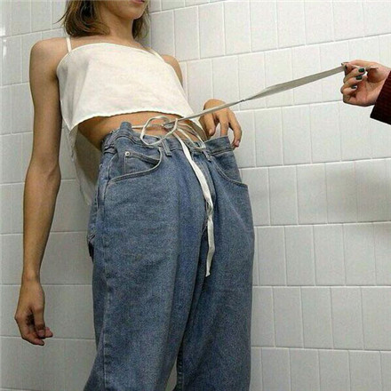 一男一女身体部位情侣头像合集 82张高清图来了