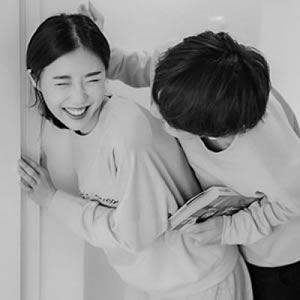 14组高清黑白情侣头像 一对两张超有氛围感