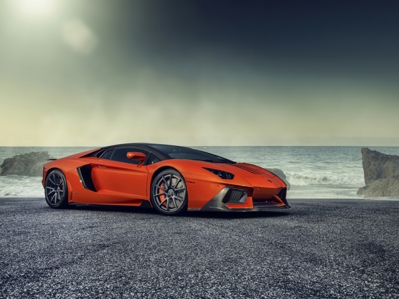 橙色兰博基尼配海边风景 高清汽车壁纸来了