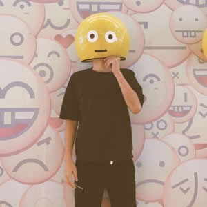 高清一男一女情侣头像合集 共18张