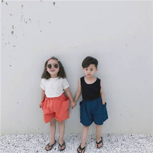 超可爱！双人萌娃情侣头像一对两张 12张可爱萌图合集