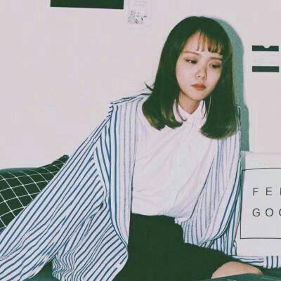 意境情头一对 14张高清氛围感情侣头像来啦