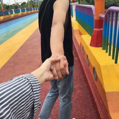 35组高清一男一女分开款QQ情侣头像合集