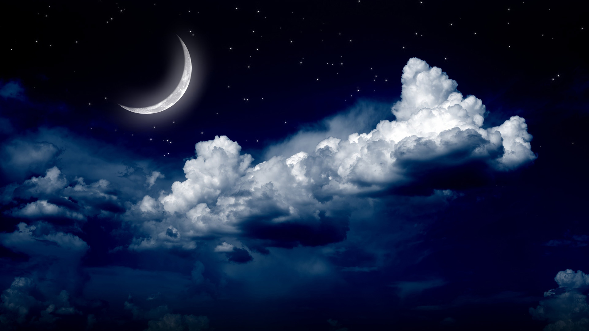 夜晚深蓝星空月亮动漫壁纸！适配多款电脑屏幕的高清风景桌面图