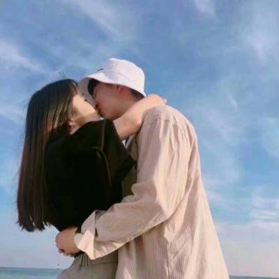 24张高清好看的唯美双人情侣头像合集