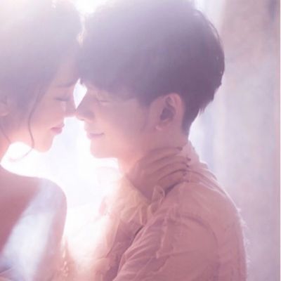 穿婚纱的情侣头像一对两张 14组高清婚纱系列情头合集