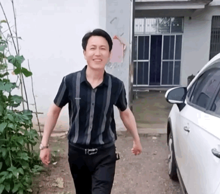 秀才同款一笑倾城表情包 斗图党速存