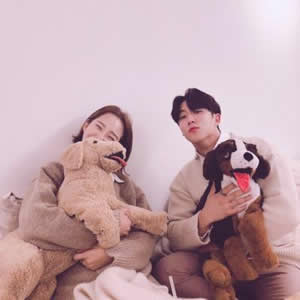 微信情侣头像一对两张 把专属宠爱带给你