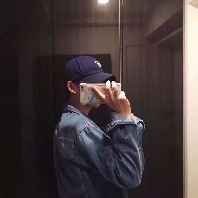 情侣手机控专属！一男一女高清情侣头像合集共26张
