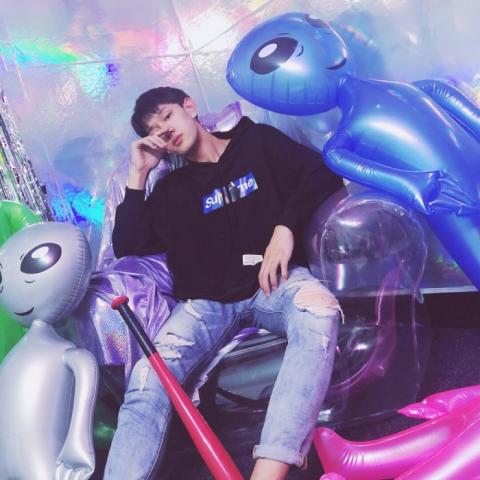 24张新潮超清情侣头像合集 适合情侣使用的高清头像图