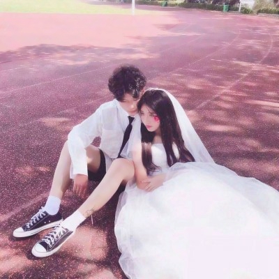 婚纱情侣头像一对两张 高清好看的穿婚纱情侣头像合集