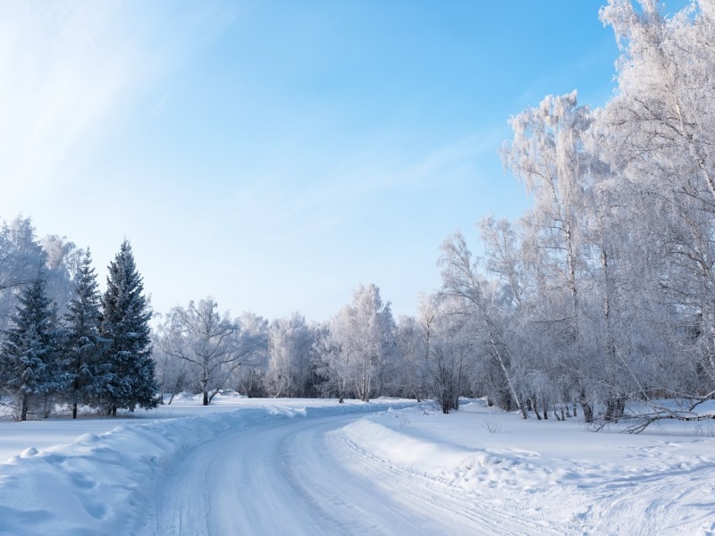 冬日公路雪景！多款高清电脑桌面壁纸合集