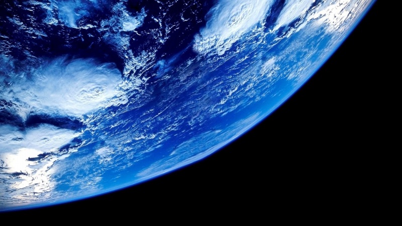 适配各种屏幕的地球海洋行星电脑壁纸合集