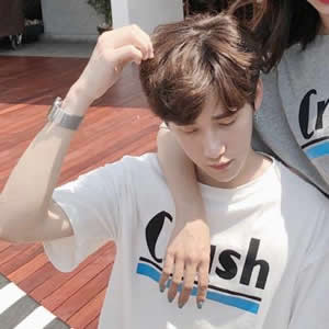 成熟风一左一右情侣头像 12张高清甜系双人头像合集