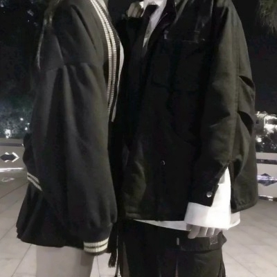 16张不露脸双人情侣头像 高清个性款直接存