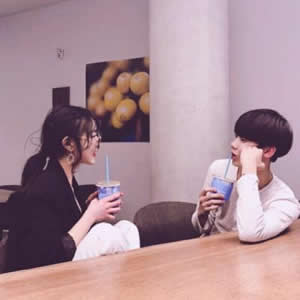 甜到跺脚！16组双人情侣头像 把热恋日常直接焊在头像里