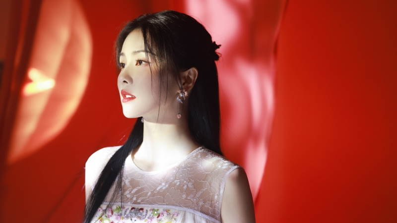 白鹿高清壁纸合集 多款分辨率任你选