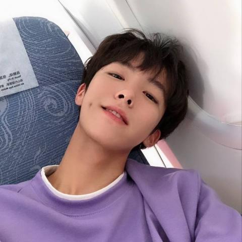 韩版高清情侣头像！24张一对两张的好看情头合集